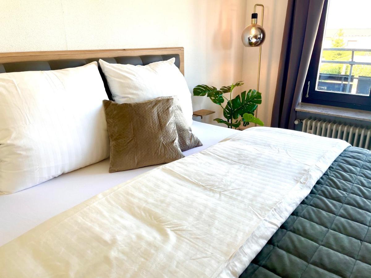 Gemuetliche Ferienwohnung Mit Kostenfreiem Pool Höchenschwand Eksteriør bilde